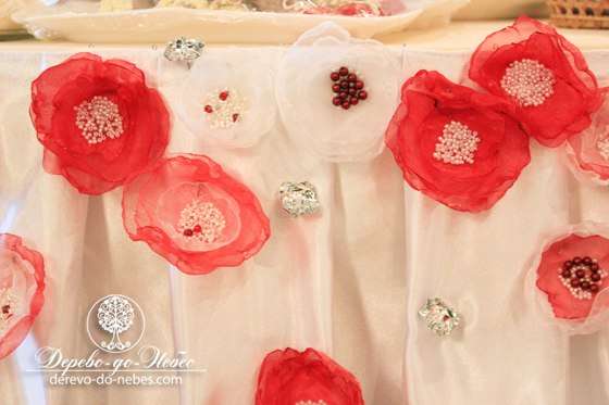 Фото 804423 в коллекции Классическое оформление свадьбы в красно-белой гамме - Дерево-до-Небес - мастерская декора