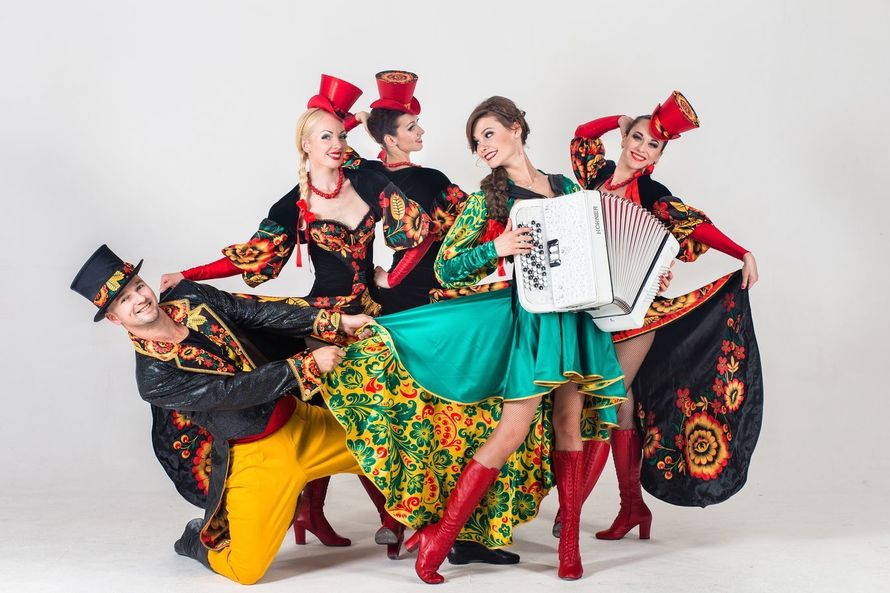 Инструментально-танцевальное шоу "Русское кабаре"