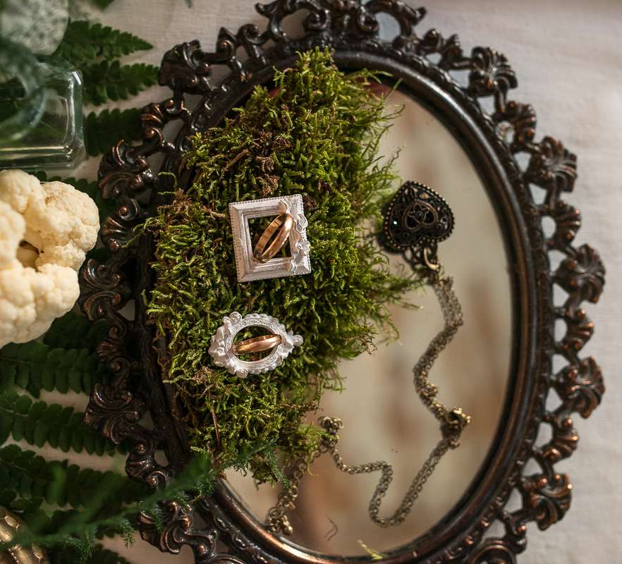 Подушечка для колец из мха - фото 8902934 Artishok wedding flowers - студия декора и флористики