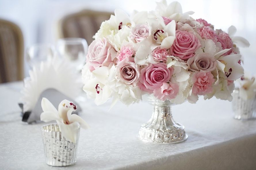 Очень нежная композиция в вазе!!! - фото 5845858 Свадебное оформление от Original floristic