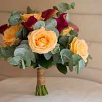 Заказать цветы на свадьбу: 
Сайт: 
Тел: 988-45-88
Флорист- декоратор: 