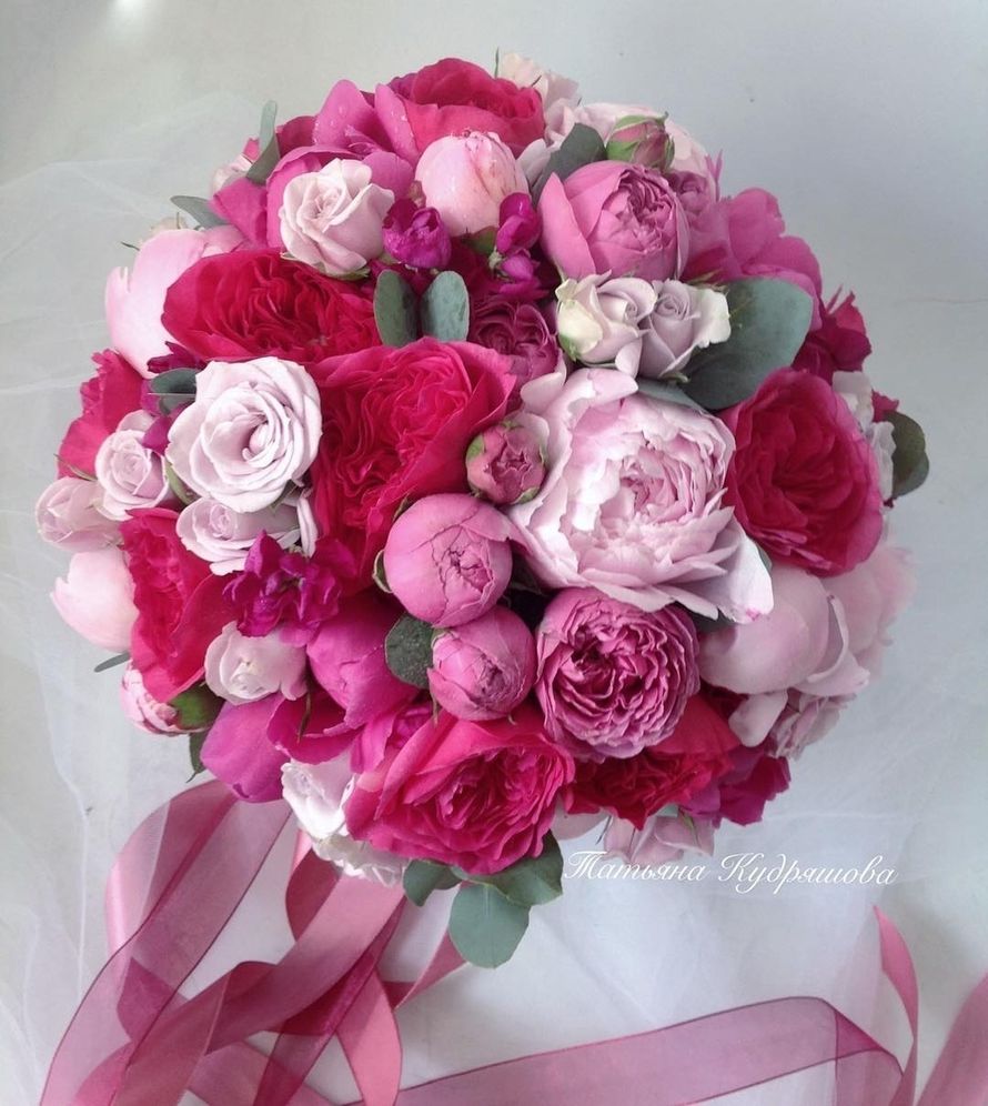 Букет невесты из пионовидных роз - фото 18457960 Цветочная мастерская Татьяны Кудряшовой