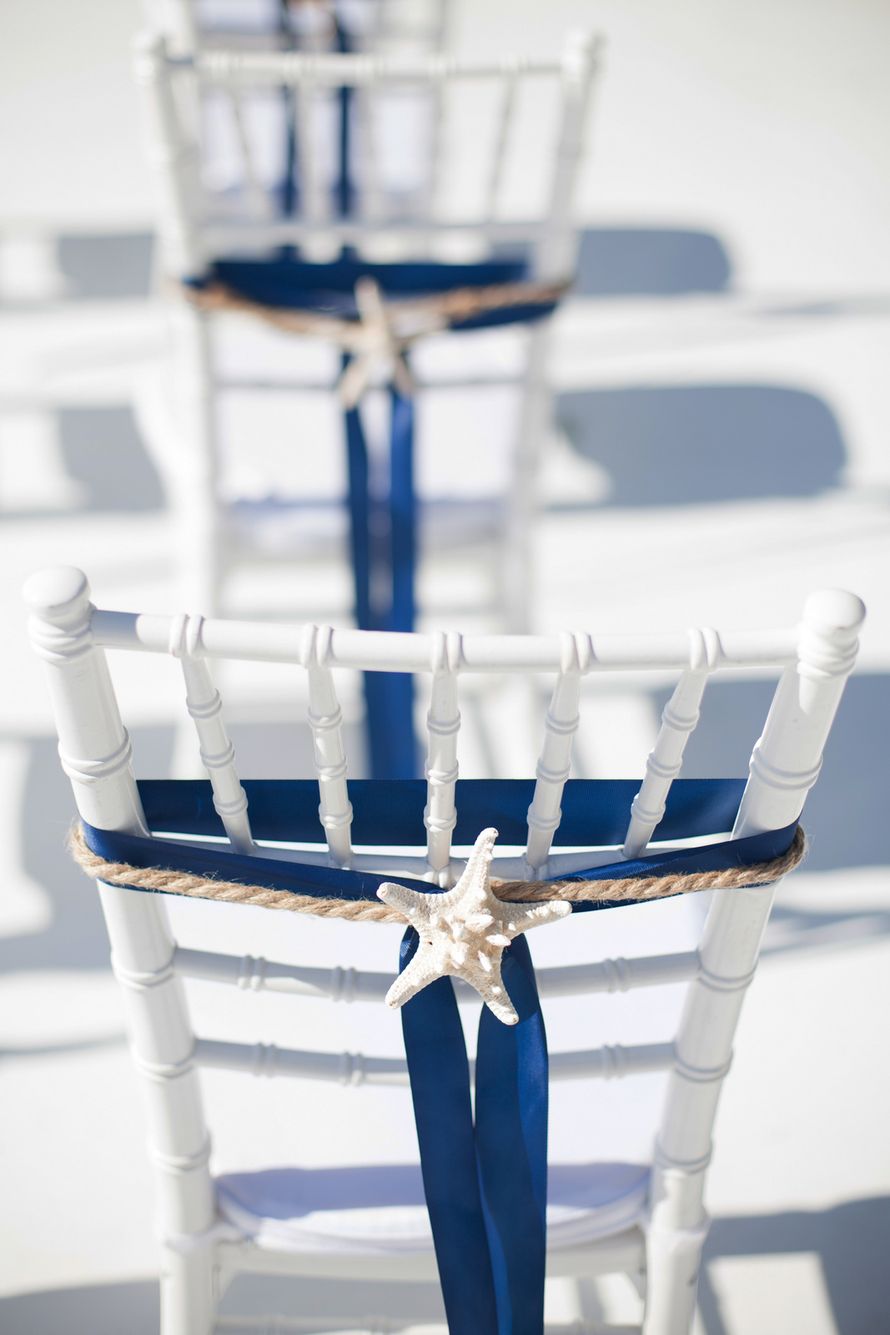 морская тема, морская свадьба, свадьба у воды, выездная регистрация, синий, морская звезда, стулья кьявари - фото 15539780 Фото и видеосъёмка Fevish studio