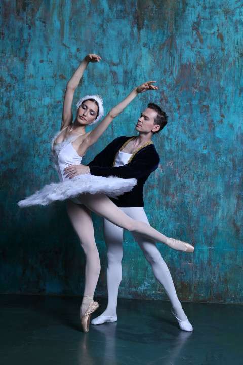 Фото 8887772 в коллекции Эпизоды из балета "Лебединое озеро" - "Русские балетные сезоны" танцевальное сопровождение 