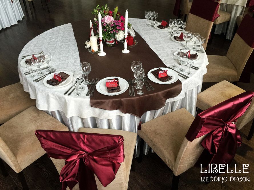 Центральная композиция столов. - фото 7559636 Дизайн-студия Libelle wedding decor