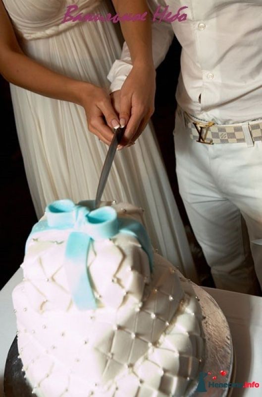 свадебный торт - фото 411827  "Ванильное Небо" - свадьбы в Москве и Черногории
