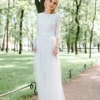 "Сердечные узоры" сдержанное платье с геометричным рисунком кружева и воздушной юбкой 
размер 42, 44
32000