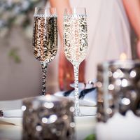 Иногда в жизни возникают узы, которые ничто и никто не может разорвать... Иногда и в правду удается найти того единственного человека, который будет поддерживать тебя всегда и во всем..