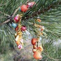 Браслет "Мандариновый Новый год" в бирюзово-малиново-золотой гамме. Очень празднично! Елочные шары, шишки, мандарины! 1350 руб.