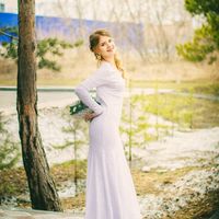 Фотограф: Анюта Болтенко  
Модель: Анастасия QUEEN 
Макияж и прическа: Ольга Титаренко 
Платье невесты: 
Букет: АРТ ФЛЕРИЗ 
Локация: АБНИКУМ 
Сделано на Workshop Intensive 