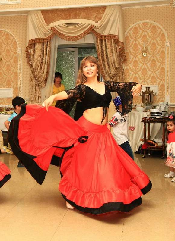 Фото 9936490 в коллекции Восточные, индийские, испанские танцы - Ясмин - танцевальное шоу