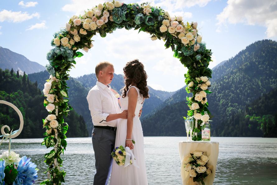 Фото 10093012 в коллекции Свадебная церемония на озере Рица - Abkhazia Wedding Tour - свадебное агентство
