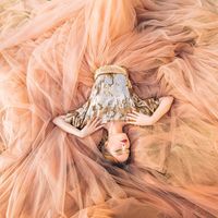 Прокат платья: Dress of dream
Фотограф: Олеся Кожедуб
Модель: Настя Березаева
Макияж: Грета Козманова-Шидловская
Причёска: Валентина Леонович
Ободок: Катюша Черешко