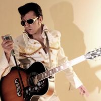 Двойник Элвиса Пресли с феерическим шоу