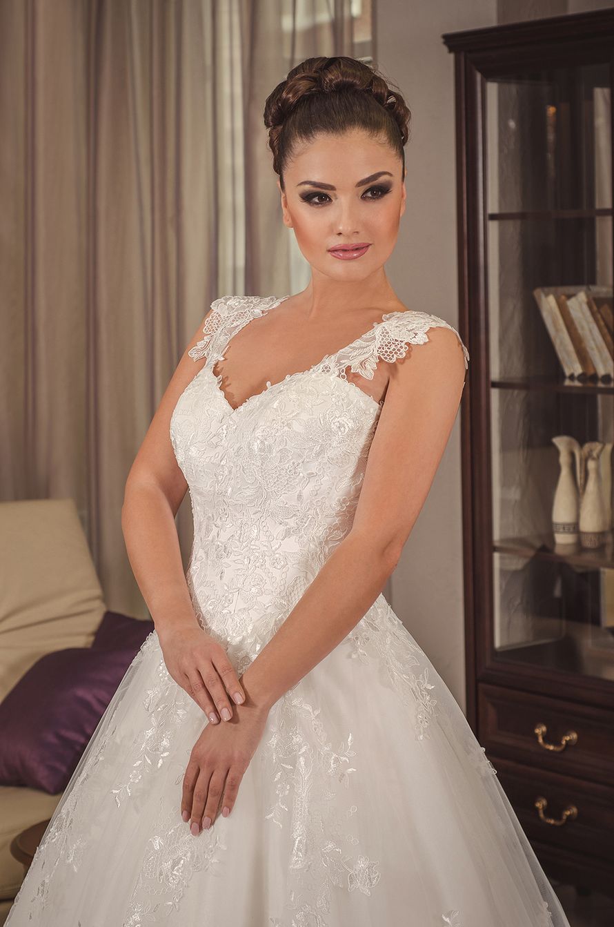 Фото 10600328 в коллекции свадебные платья 2017 - Салон Viktoria Karandasheva