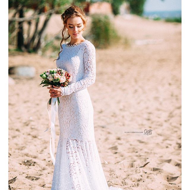 Самая красивая Александра❤️
Фото: @yulandacom
Стилист визажист: @tomusia__
Флористика: @viktorina_florist
Платье: @princess__room
#selectmenegement#Lovestory#flowers# - фото 11096586 Флорист Савинова Виктория