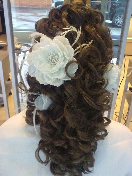 Причёска для невесты на длинные волосы 