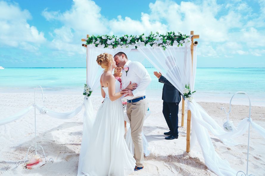 Фото 14493382 в коллекции Официальная свадьба в Доминикане на пляже Juanillo в Кап Кане {Сергей и Кристина} - Caribbean Wedding - свадьба в Доминикане