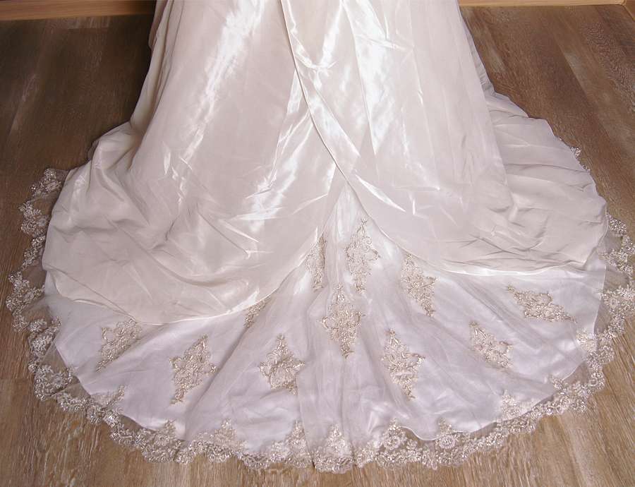 Фото 932305 в коллекции Свадебные платья - Подружка Невесты - свадебные аксессуары
