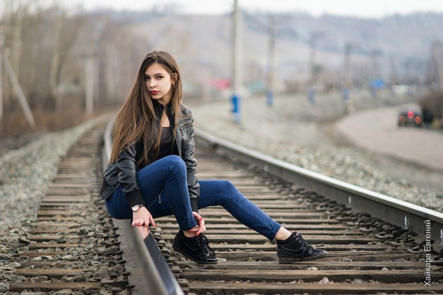 Жд лена. Фото на рельсах девушки. фотосессия на рельсах летом идеи фото. лена жд.