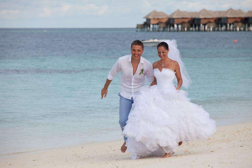 Невеста тур на русском. Свадьба на Мальдивах. Свадебная фотосессия на Мальдивах. Невеста на Мальдивах. Свадебная церемония на Мальдивах.
