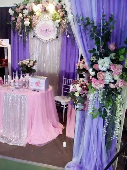 Оформление стенда для Салона цветов Леафлор на выставке Ваша свадьба-2018 - фото 17505366 WedDay - декор и флористика