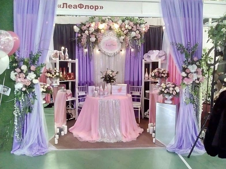Оформление стенда для Салона цветов Леафлор на выставке Ваша свадьба-2018 - фото 17505368 WedDay - декор и флористика