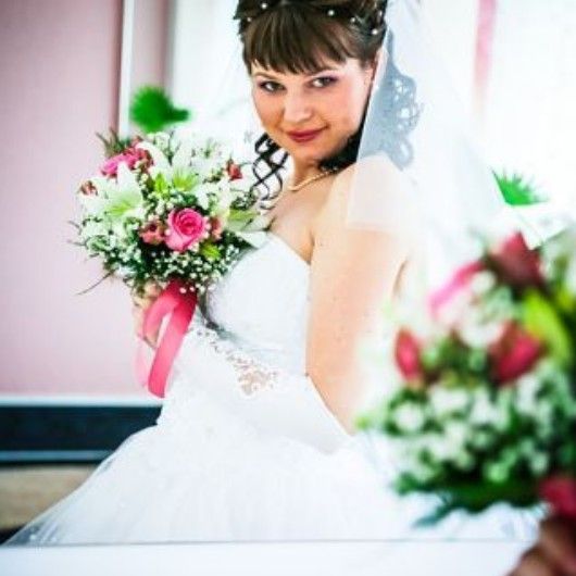 Фото 12197548 в коллекции Мои любимые невесты - Стилист-визажист Лариса Зимина