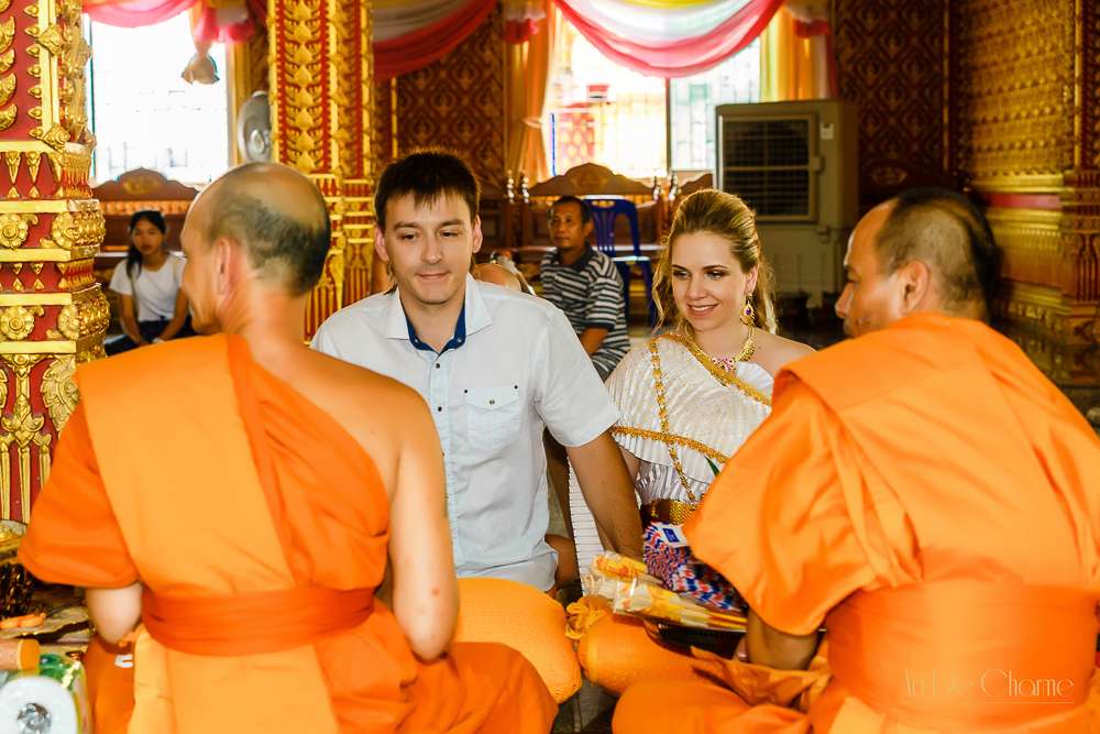 Art De Charme. Свадебная церемония в буддистском храме в Паттайе, Тайланд - фото 16250120 Art de charme - фотосъёмка