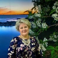 МОЯ ОЧАРОВАТЕЛЬНАЯ СОВЕДУЩАЯ.
Она же "Патронажная сестра", "Работник ЗАГСа", "Пенсия" !)