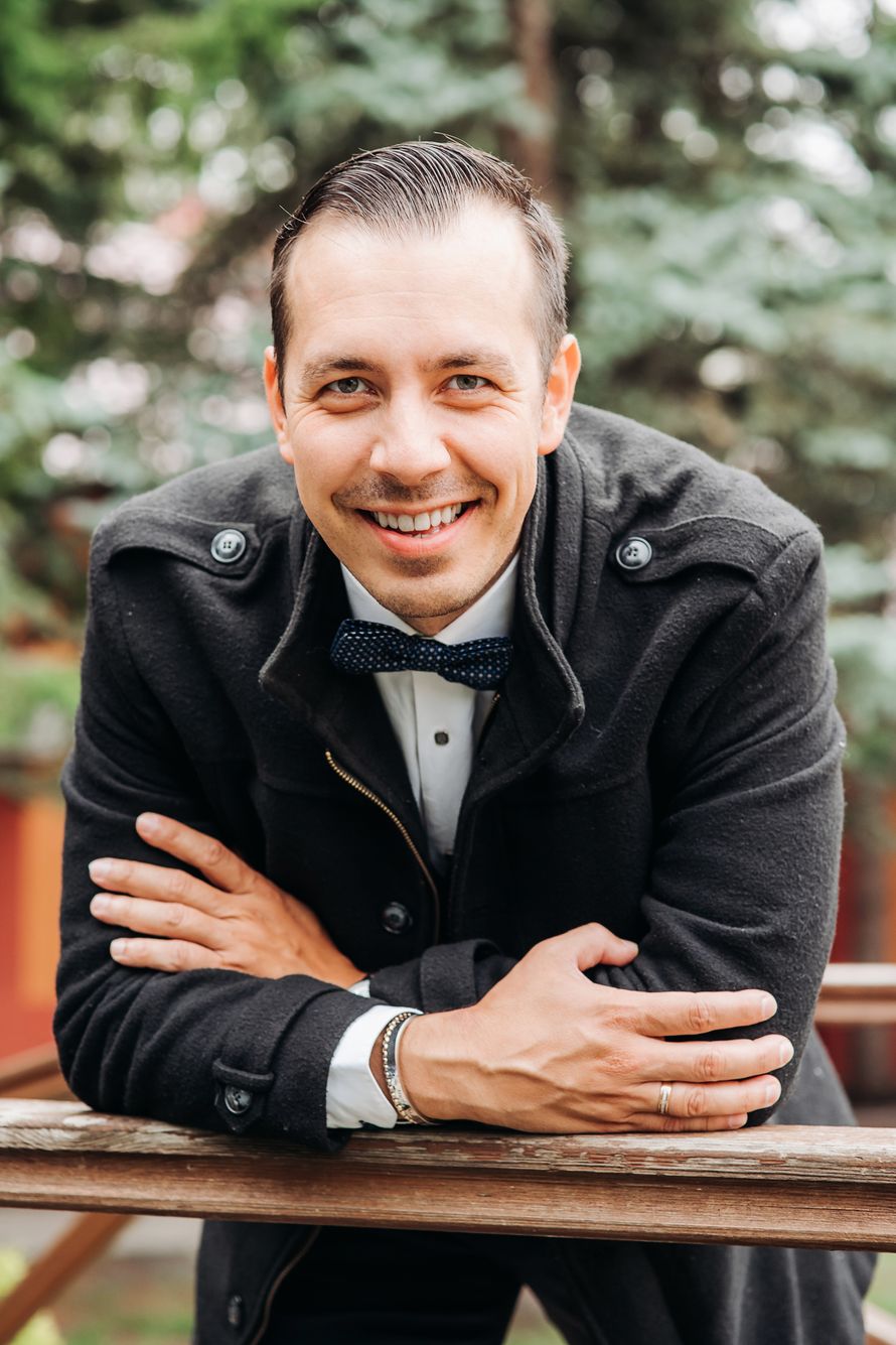 станислав жук тамада омск. ведущий свадьбы оксана. ведущий тамада омск. сергей попурей. ведущий омск.