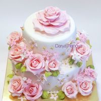 Свадебный торт с розами, цена за 1 кг