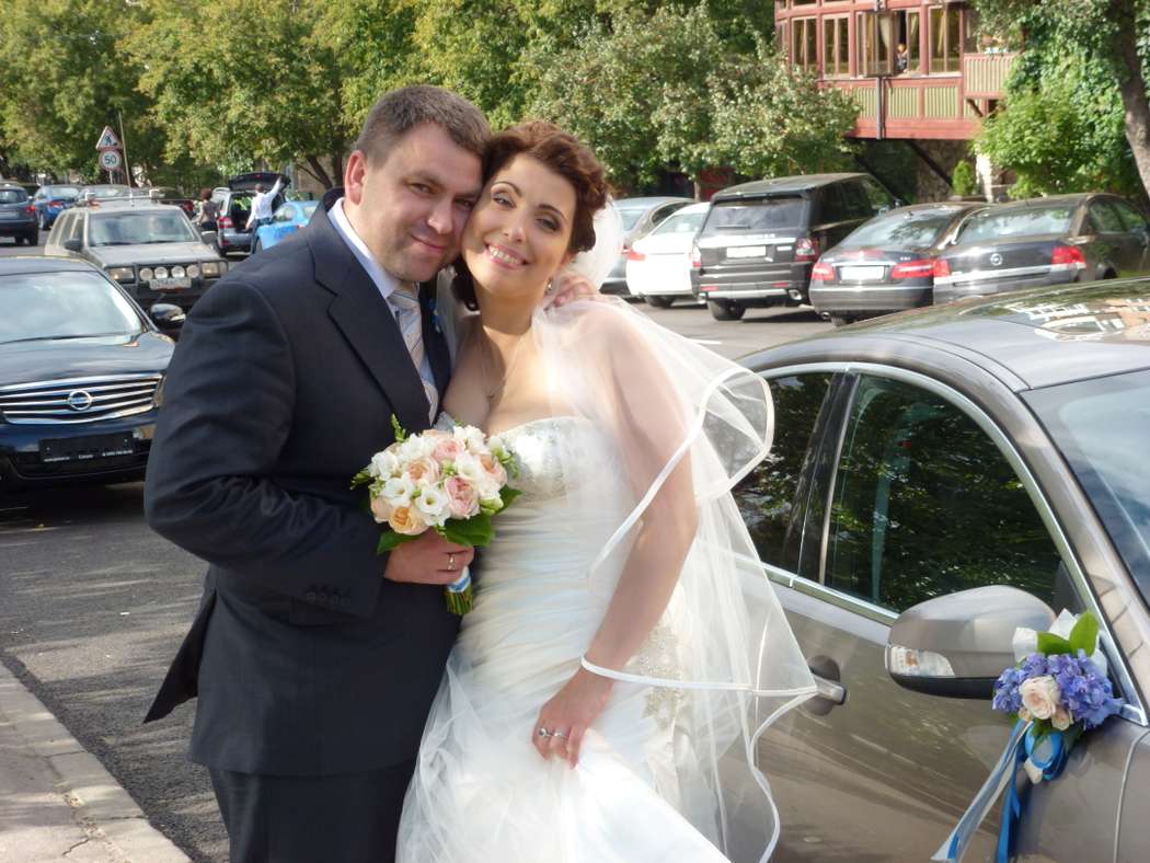счастливы вместе - фото 522635 Автонасвадьбе - прокат автомобилей на свадьбу