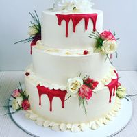 Свадебный торт с живыми цветами, цена за 1 кг