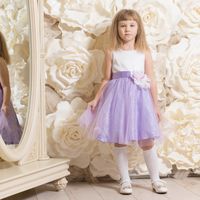 Детское платье "Вероника" . Очаровательное нежное вечернее платье с сиреневой юбкой для девочки  на 3-5 лет. ( рост 105- 116см) Стоимость проката 450 руб на 2-3 дня