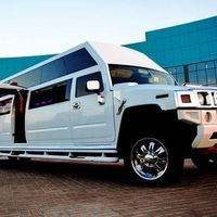 019 Лимузин Mega Hummer H2 белый в аренду 