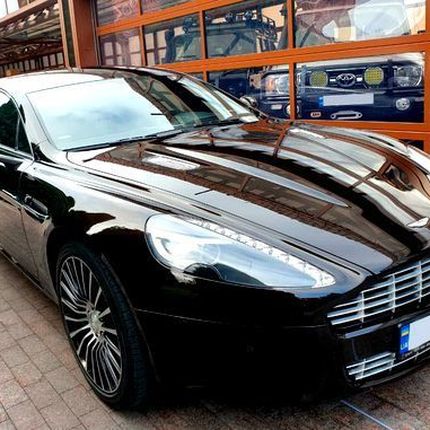 076 Aston Martin Rapide аренда