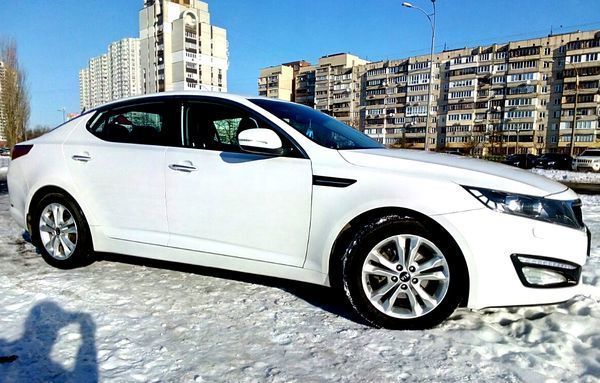 228 Kia Optima белый аренда 