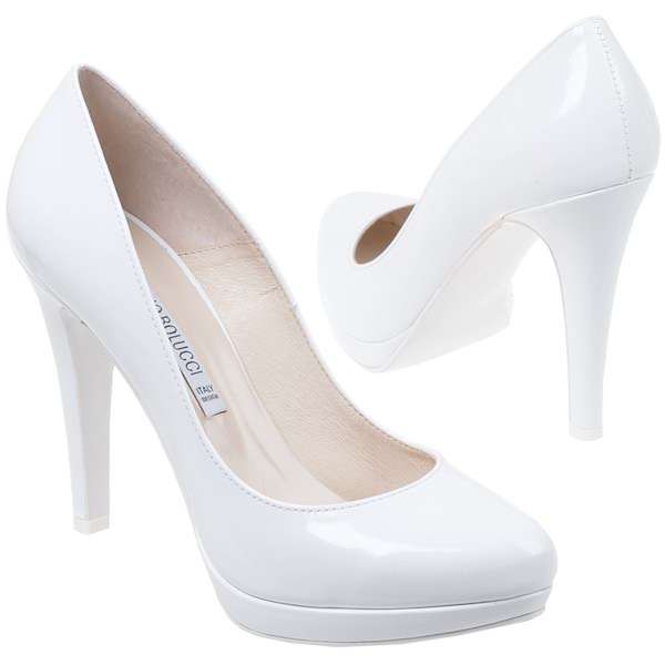 Белые лаковые туфли на высоком толстом каблуке. - фото 562978 Kwinto-shoes - cвадебная обувь