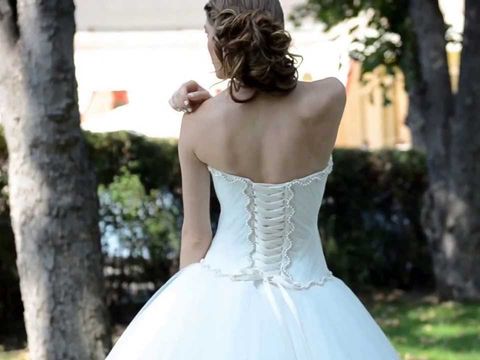 Exclusive wedding gowns by Slanovskiy!