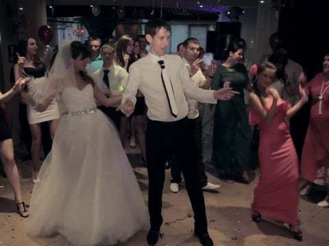 Танцевальный клип на свадьбе