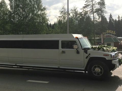 Лимузин Хаммер 22 места на свадьбу в Кирове