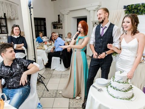 ведущая свадеб Анастасия Ледовская